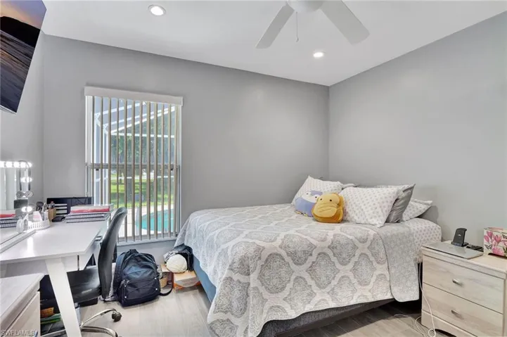 1730 Ne 35th St, Cape Coral Fl 33909