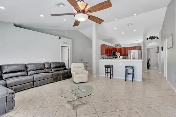 1730 Ne 35th St, Cape Coral Fl 33909