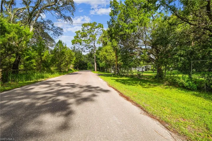 18139 Benes Roush Rd, Brooksville, Mississippi 39604