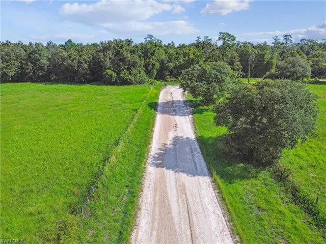 18139 Benes Roush Rd, Brooksville, Mississippi 39604
