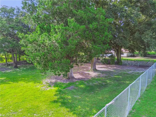 18139 Benes Roush Rd, Brooksville, Mississippi 39604