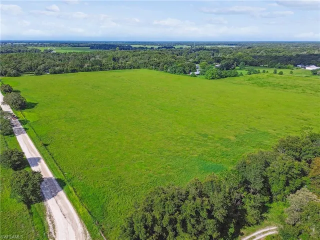 18139 Benes Roush Rd, Brooksville, Mississippi 39604