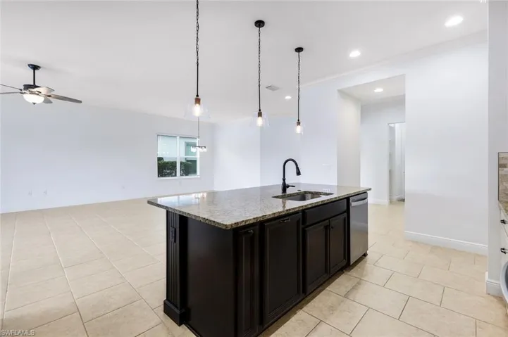 3529  Pilot  CIR, Naples, FL 34120