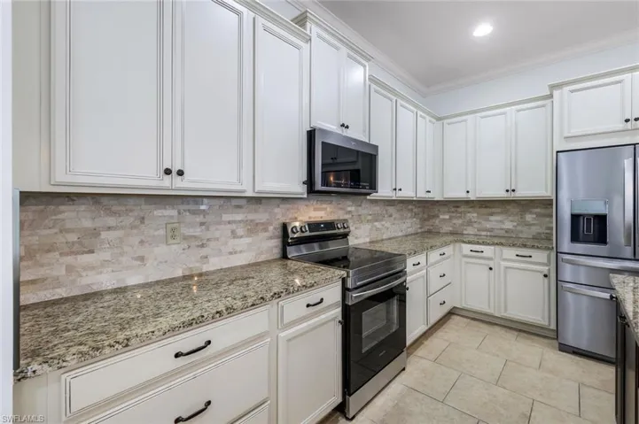 3529  Pilot  CIR, Naples, FL 34120