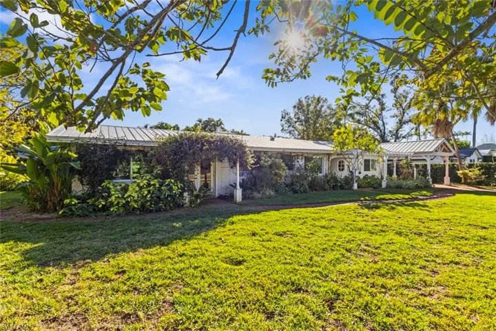 1348 Alcazar Ave, Fort Myers, Florida 33901