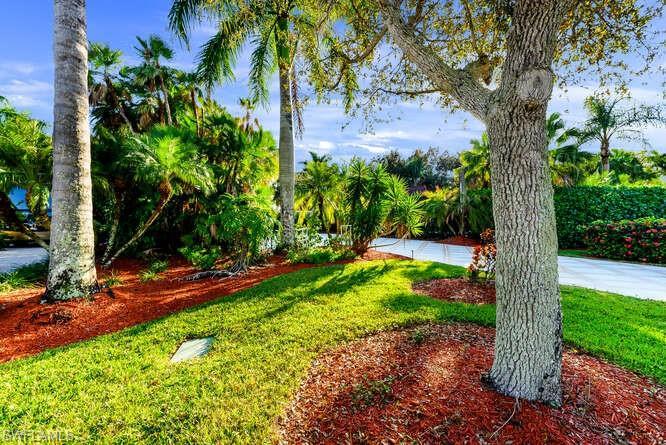 4504  Southern Breeze  DR, Naples, FL 34114