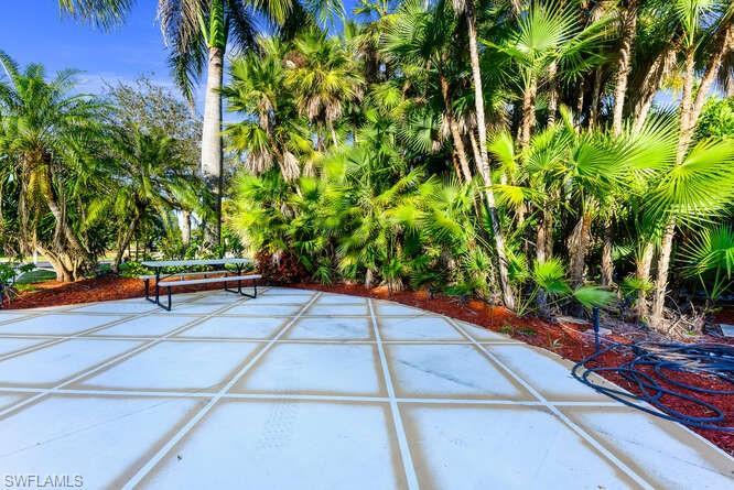 4504  Southern Breeze  DR, Naples, FL 34114