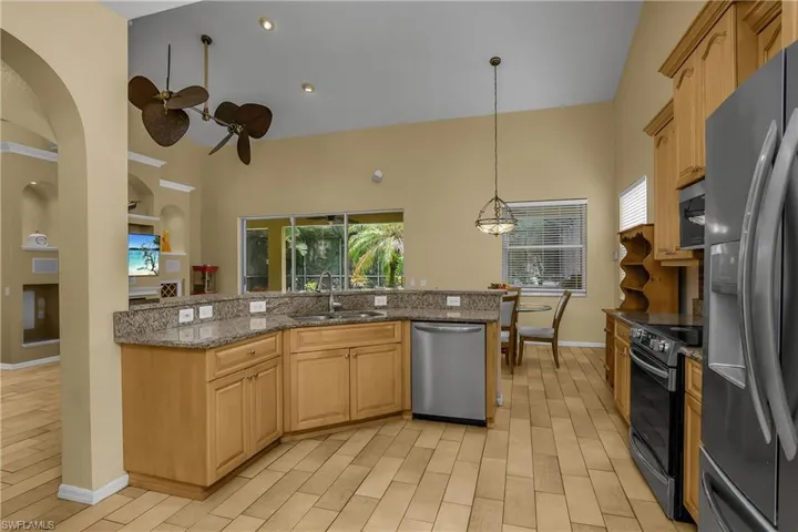 12835 Fox Hollow Cir, Fort Myers, Florida 33912