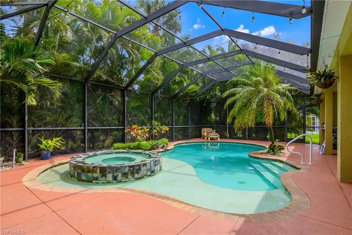 12835 Fox Hollow Cir, Fort Myers, Florida 33912