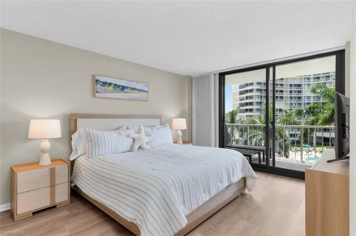 440 Seaview Ct 409, Marco Island, Florida 34145