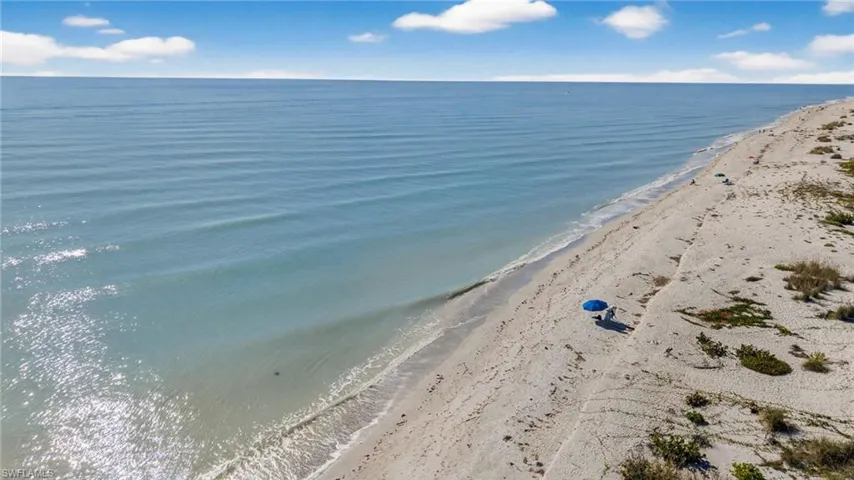 2737 W Gulf Dr 222, Sanibel, Florida 33957