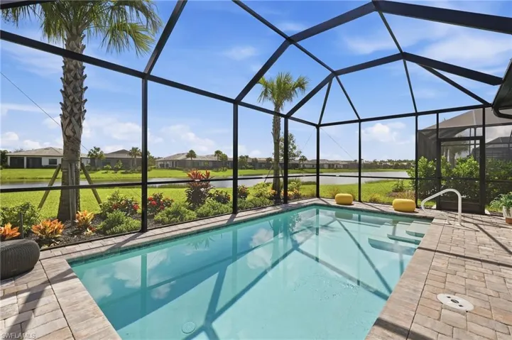1880 Sierra Ct, Naples, Florida 34120
