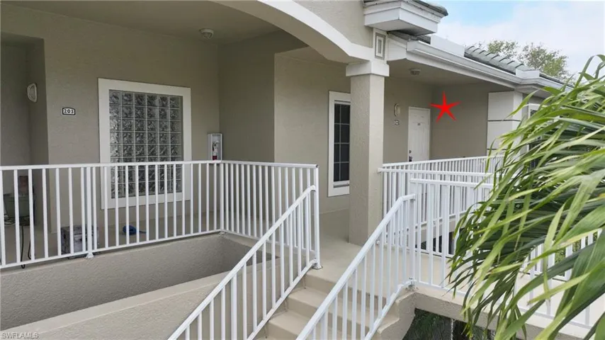 2261 Somerset Ridge Dr 204, Lehigh Acres, Florida 33973