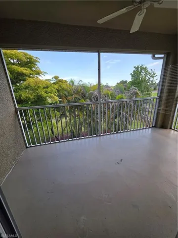 Screened in lanai at back of unit