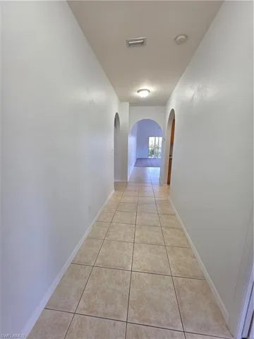 2261 Somerset Ridge Dr 204, Lehigh Acres, Florida 33973
