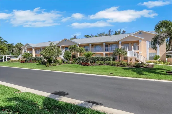 Welcome home to Wiggins Lakes & Preserves
