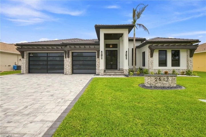 2517 Sw 38th St, Cape Coral, Florida 33914