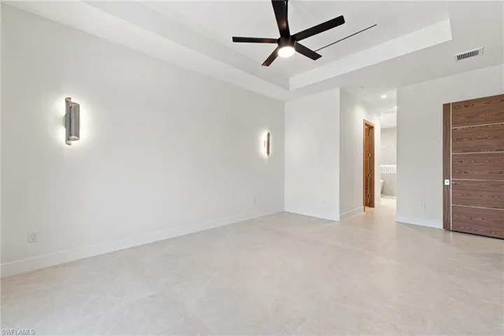 2517 Sw 38th St, Cape Coral, Florida 33914