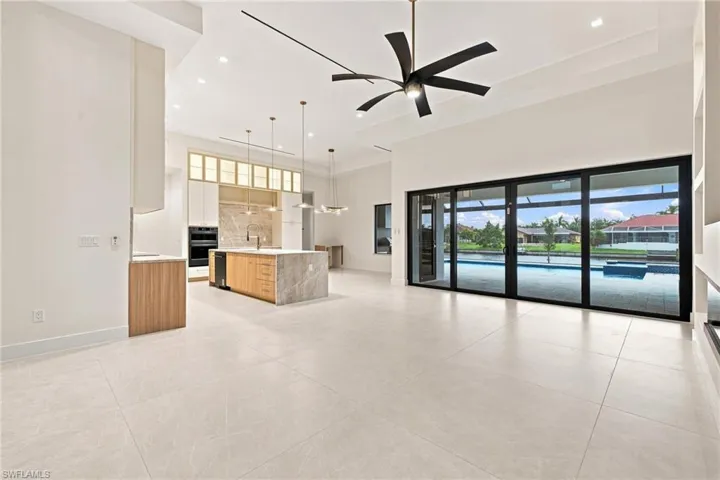 2517 Sw 38th St, Cape Coral, Florida 33914