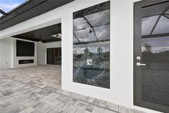 2517 Sw 38th St, Cape Coral, Florida 33914