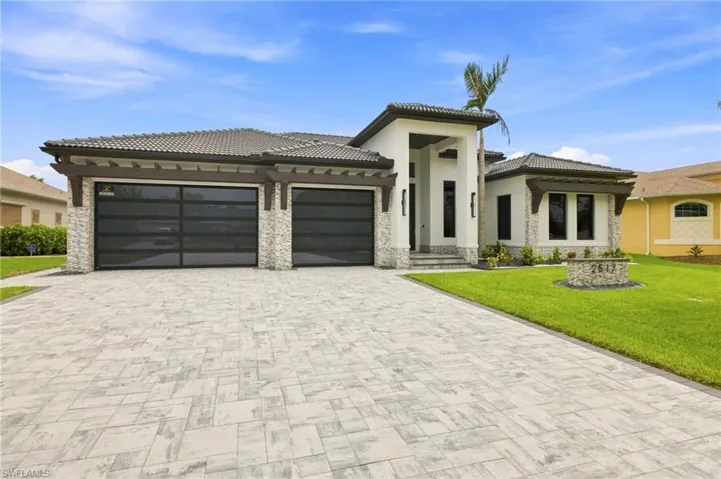 2517 Sw 38th St, Cape Coral, Florida 33914