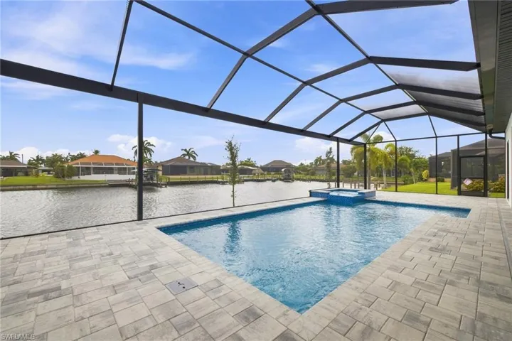 2517 Sw 38th St, Cape Coral, Florida 33914