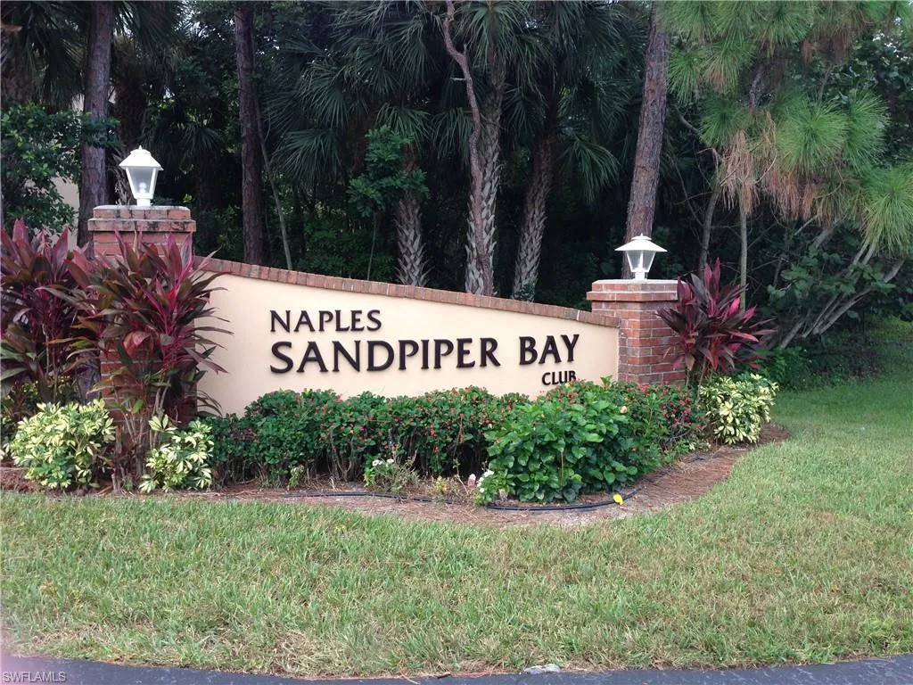 3002 Sandpiper Bay CIR, Naples, FL 34112,225057100