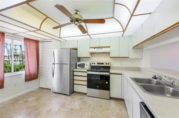 3002 Sandpiper Bay Cir # A306, Naples, Florida 34112