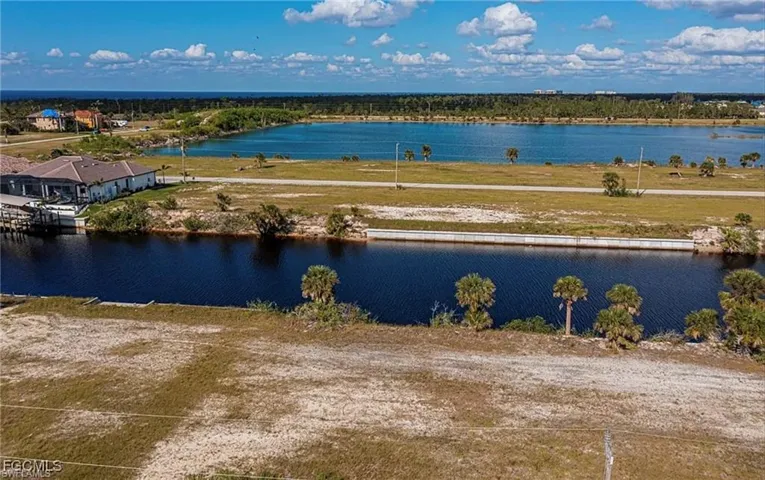 4515 Nw 35th Ter, Cape Coral, Florida 33993