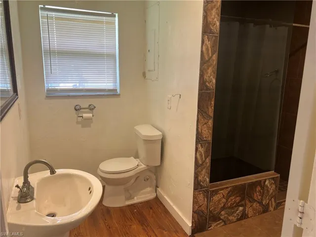 446 San Bernardino St, North Fort Myers, Florida 33903