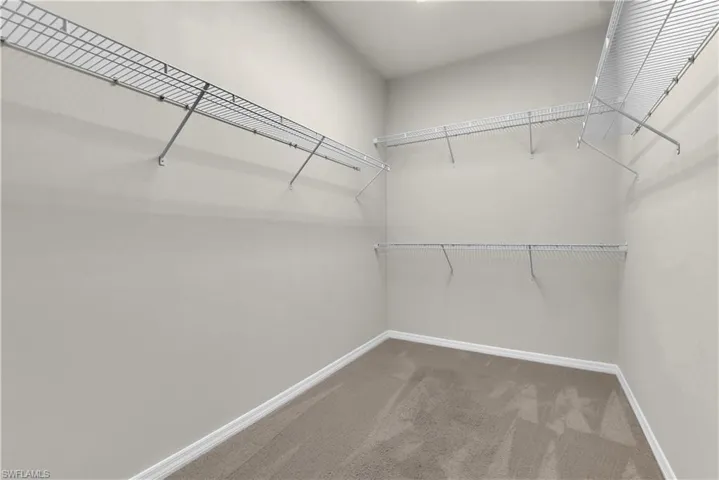 Master Suite Walk-In Closet