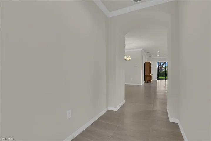 Long Foyer