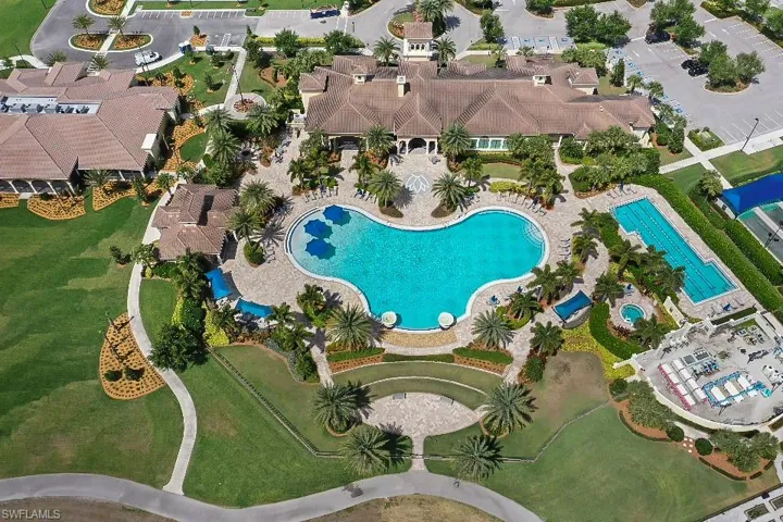 Resort-Style Pool