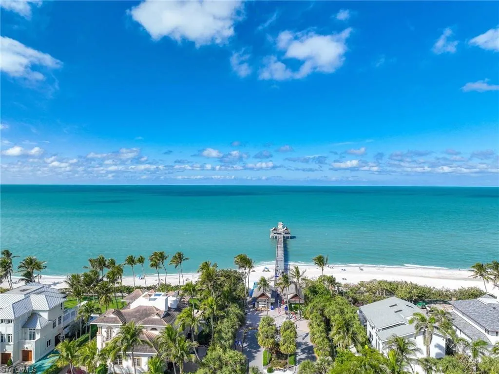 1222 Gordon DR, Naples, FL 34102,225015939