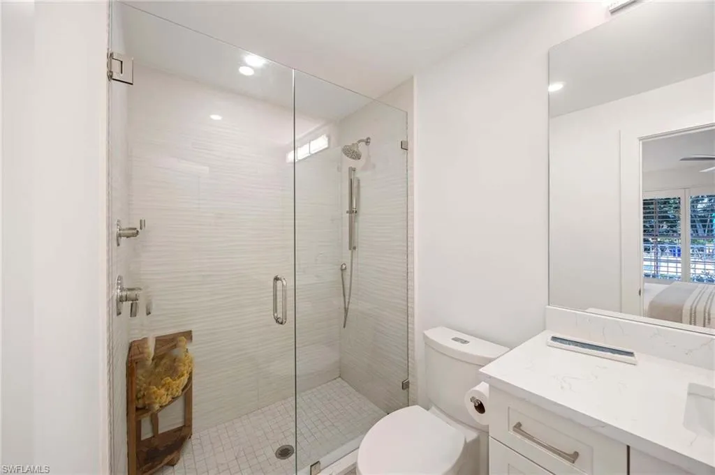 1222 Gordon DR, Naples, FL 34102,225015939