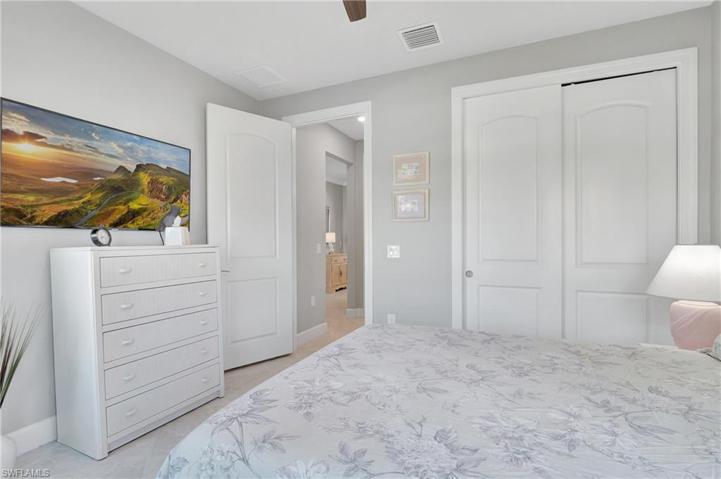 7615 Winding Cypress DR, NAPLES FL 34114