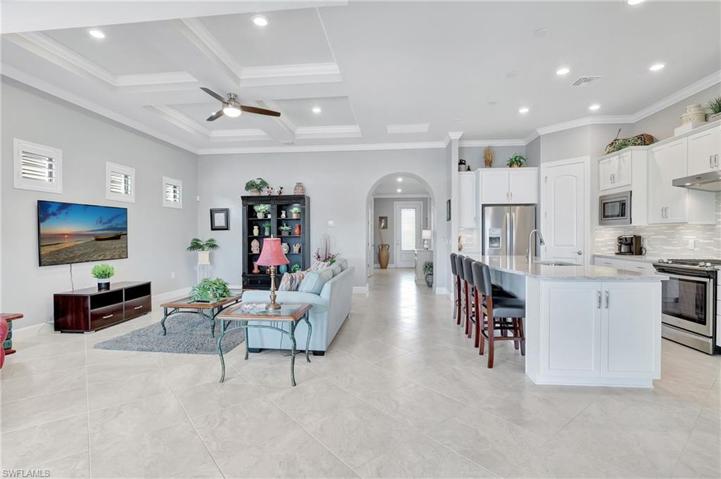 7615 Winding Cypress DR, NAPLES FL 34114