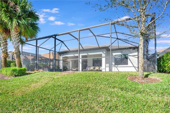 7615 Winding Cypress DR, NAPLES FL 34114