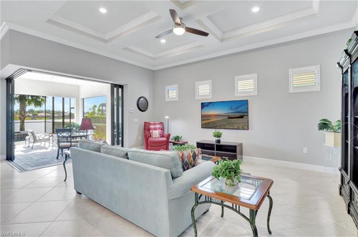 7615 Winding Cypress DR, NAPLES FL 34114