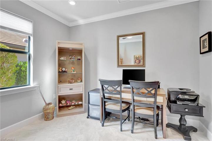 7615 Winding Cypress DR, NAPLES FL 34114