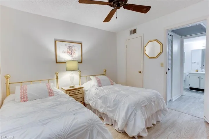 4351 27th Ct Sw 203, Naples, Florida 34116