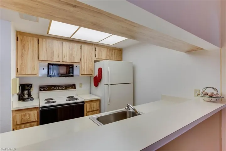 4351 27th Ct Sw 203, Naples, Florida 34116