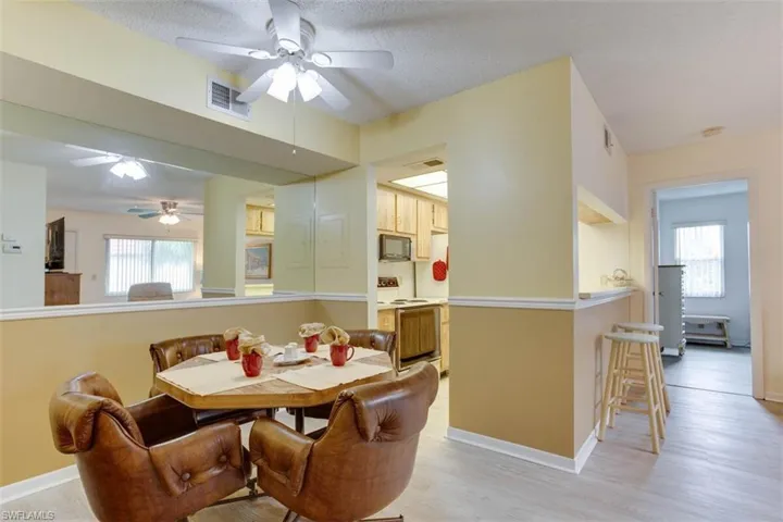 4351 27th Ct Sw 203, Naples, Florida 34116
