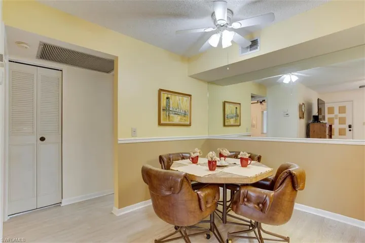 4351 27th Ct Sw 203, Naples, Florida 34116