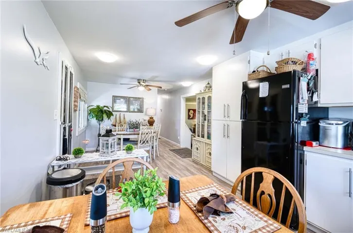 41  Sonderhen  DR, Naples, FL 34114