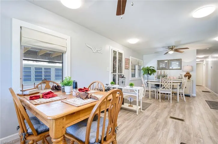 41  Sonderhen  DR, Naples, FL 34114