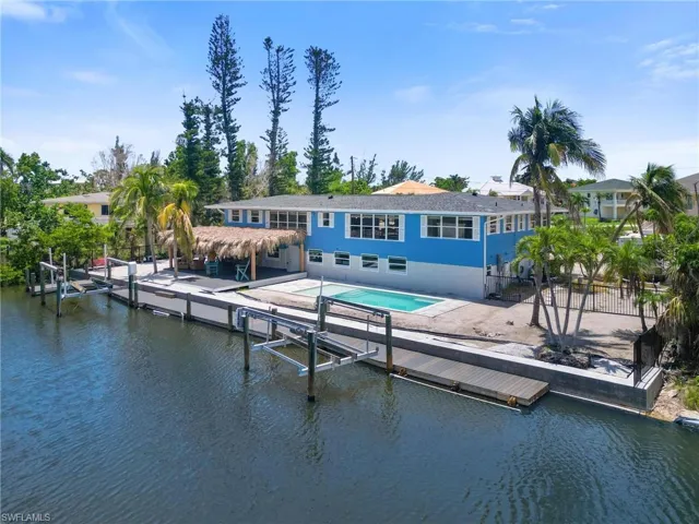 21631 Widgeon Ter, Fort Myers Beach, Florida 33931