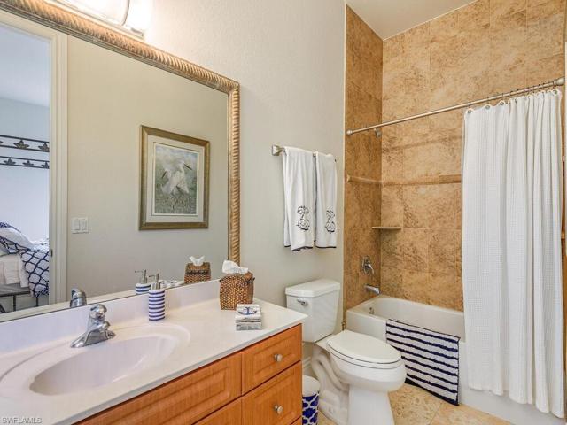 En Suite Bath