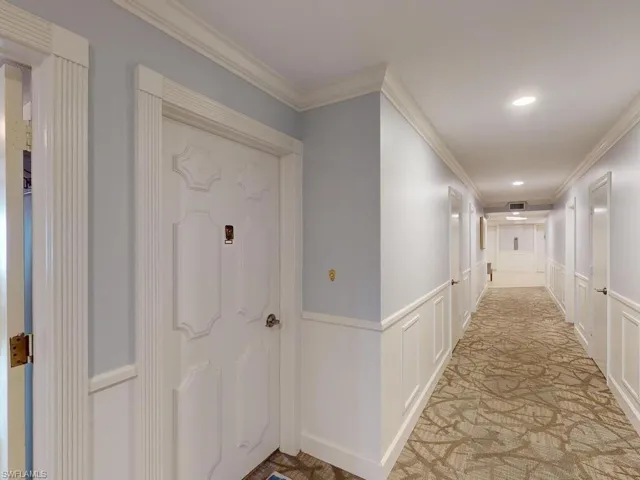 Corridor with crown molding