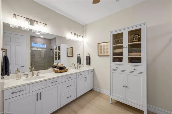 423 Polihale Way, Naples, Florida 34114